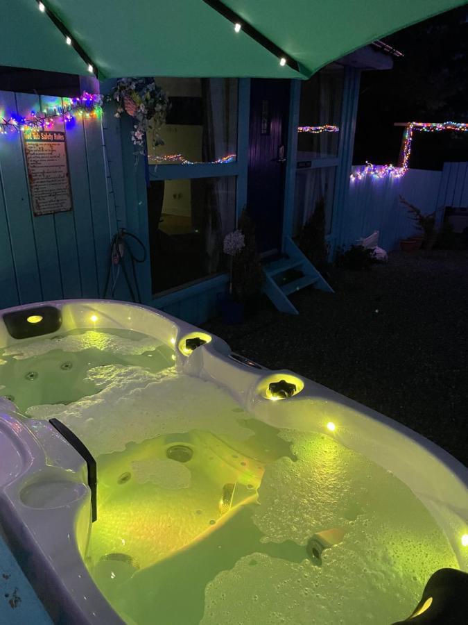 Bankhead Accommodation With Hot Tub Aberdeenshire Gamrie Екстериор снимка